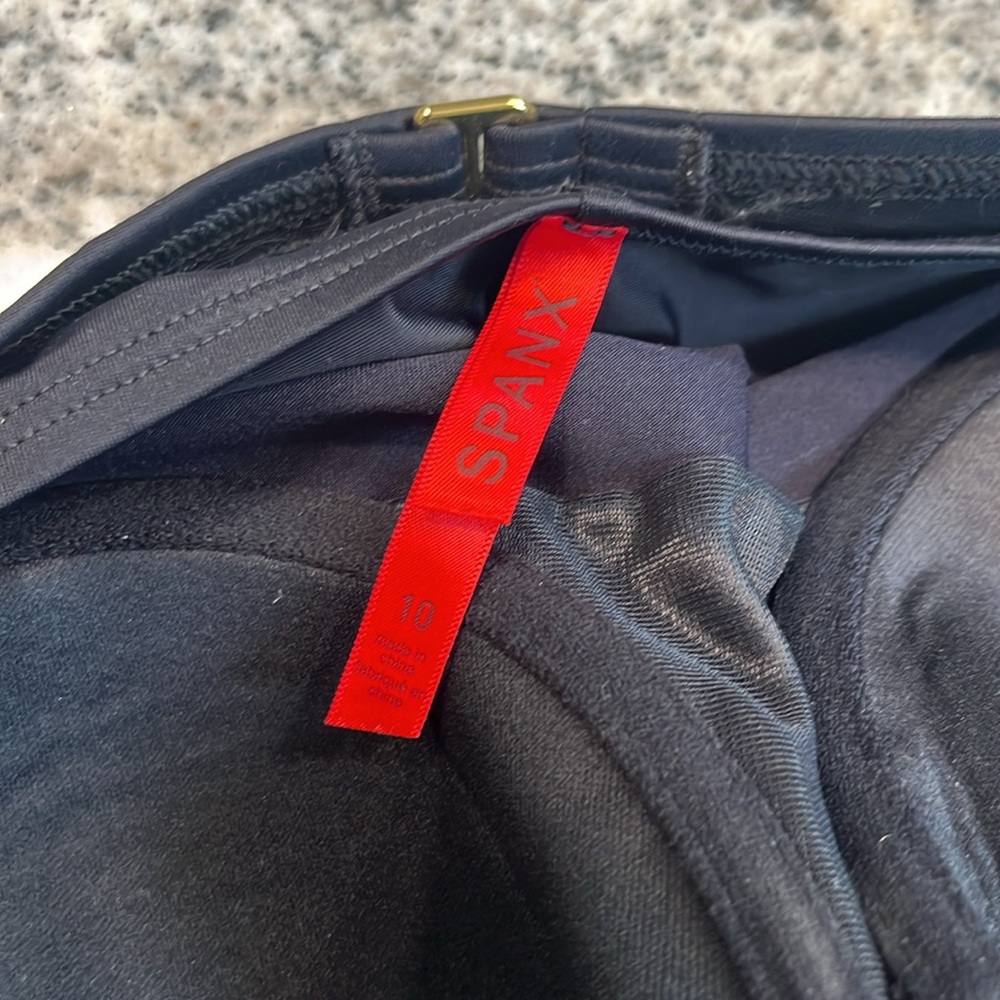 Spanx Strapless Bathing Suit Top Euc - image 6